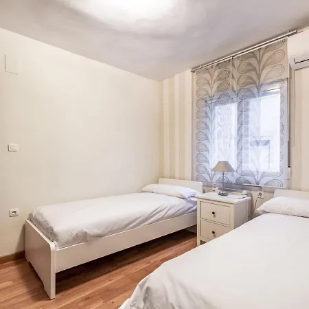 Tuguest Castañeda Apartamento
